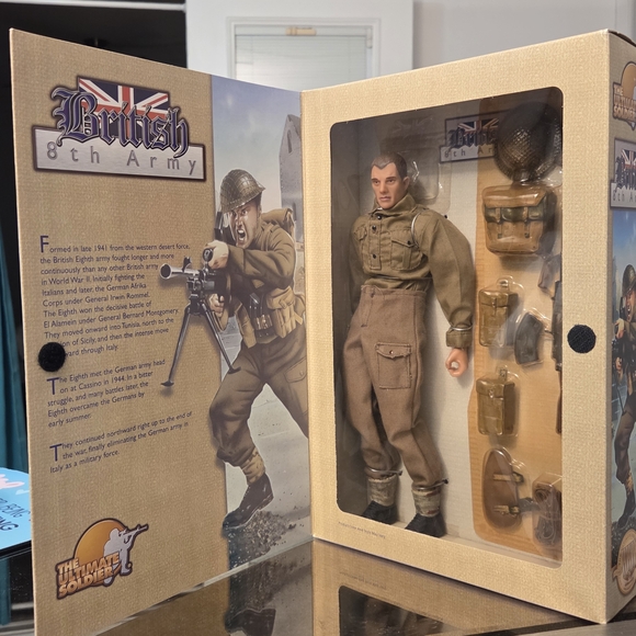 Ultimate Soldier British 8th Army Action Figure - Picture 2 of 9